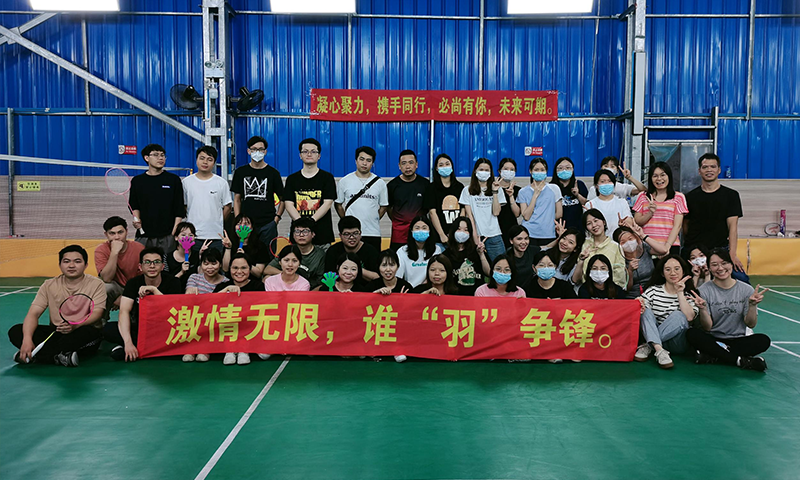 Le 1ème tournoi de badminton de la Beacon Peace Cup